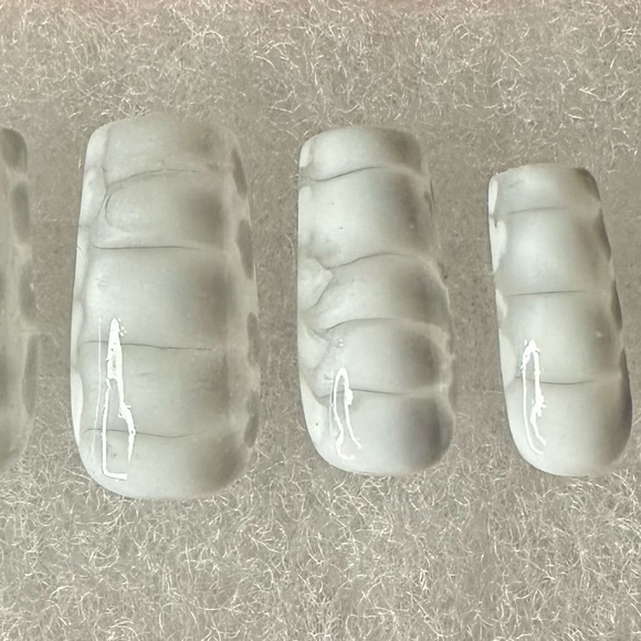 “Alfredo” Press On Set by LoveScottiNails - Picture 4 of 9